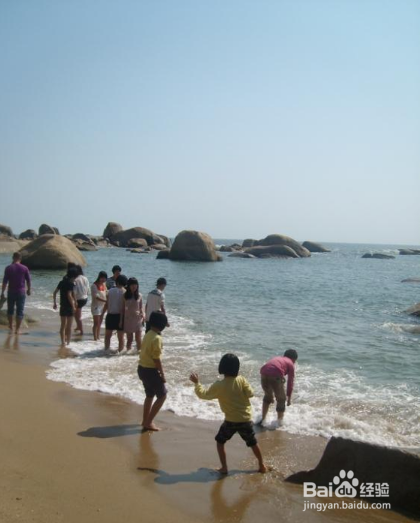 假期到了出外旅行绽莲花海门去寻一下心中的古记