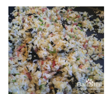 海苔培根炒饭的做法步骤