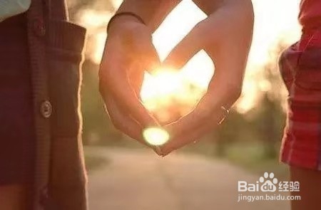 什么样的女人让男人“爱到骨子里”?