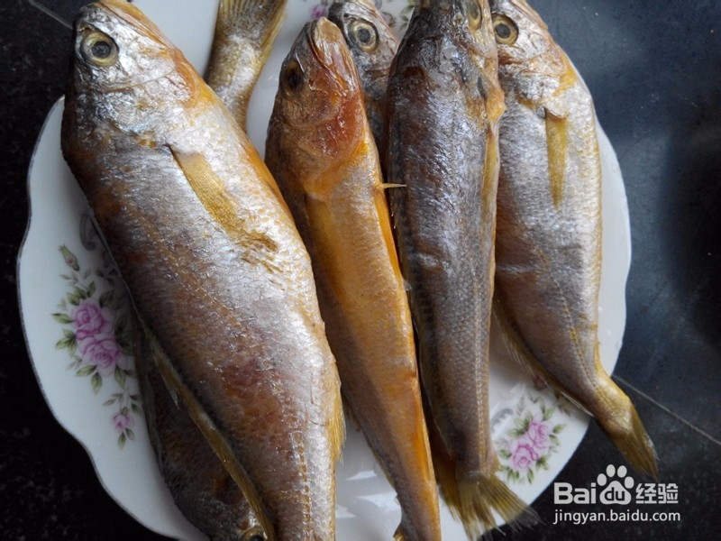 炸黄花鱼细腻鲜香