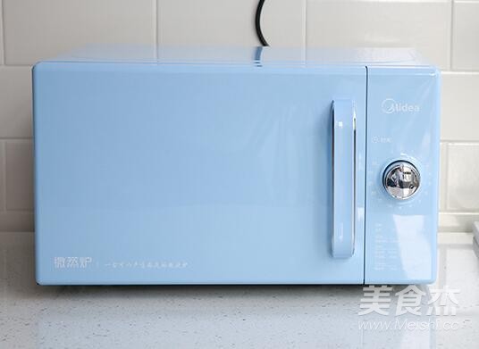 YOUNG青春--嫩滑虾仁水蒸蛋