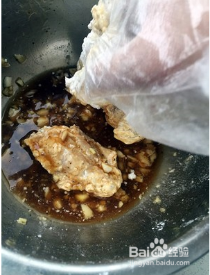 炸鸡翅的做法