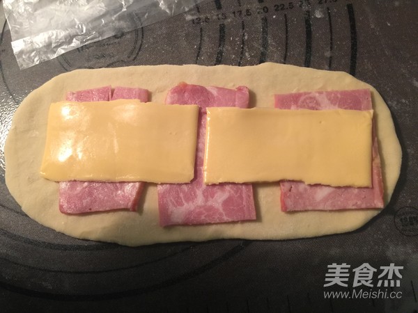 培根芝士面包卷