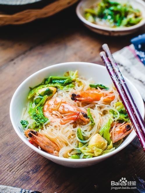 鲜虾白菜粉丝煲如何做