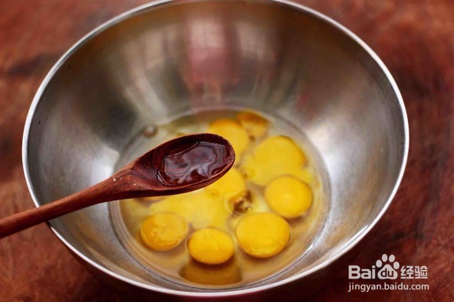 怎么样做美味的杭椒炒鹌鹑蛋