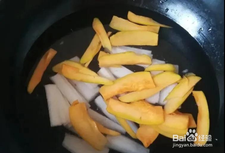 山药南瓜炒荷兰豆