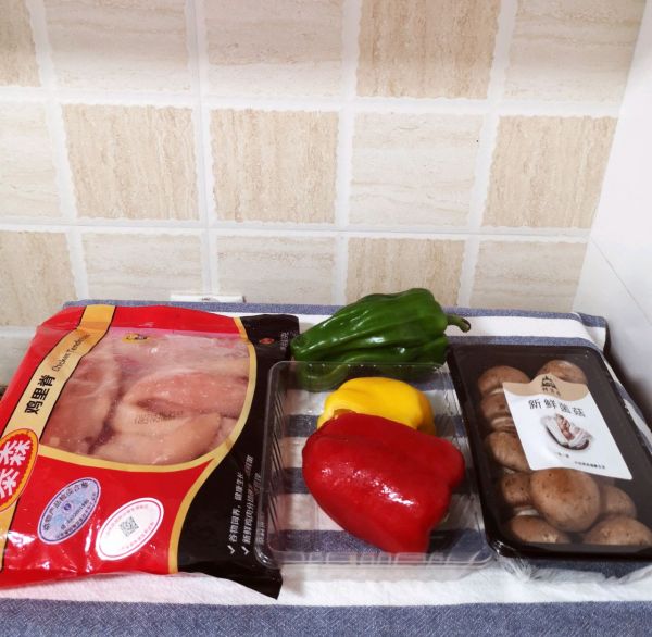 黑椒蒜香鸡肉蘑菇