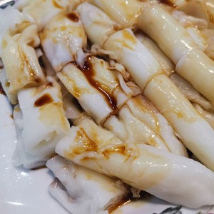 自己在家做肠粉，例如：普通大米500克，水要放多少那么小麦淀粉和玉米淀粉要放多少
