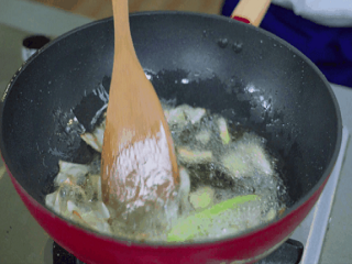 豌豆杂酱面怎么做?