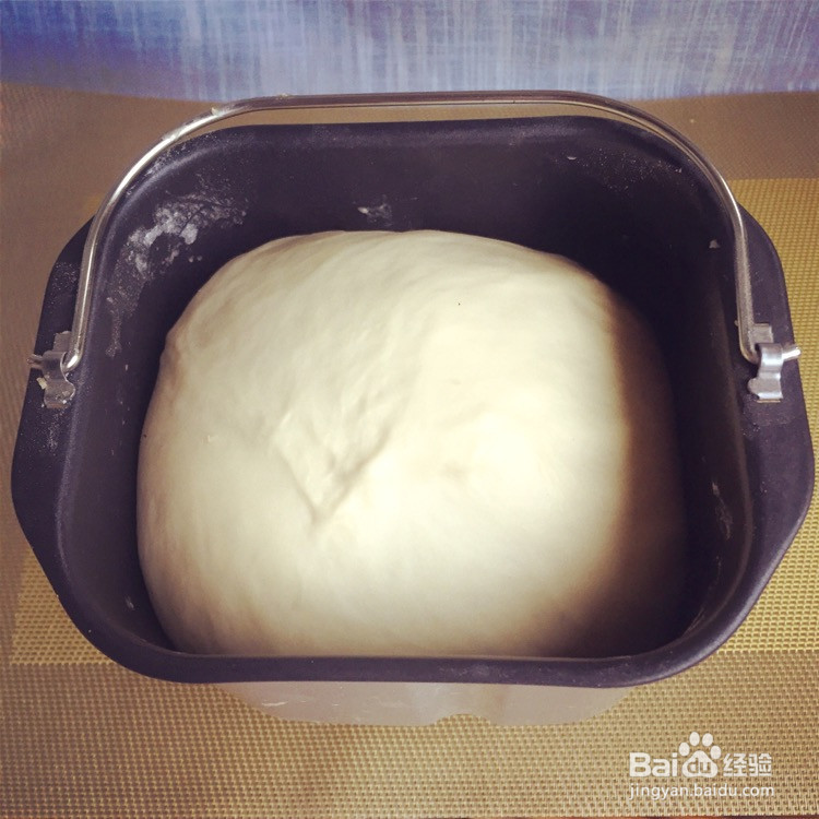 红豆椰蓉餐包的做法