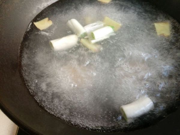 海鲜什锦芝士火锅