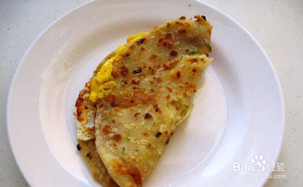 一步步做馋嘴的煎蛋葱油饼