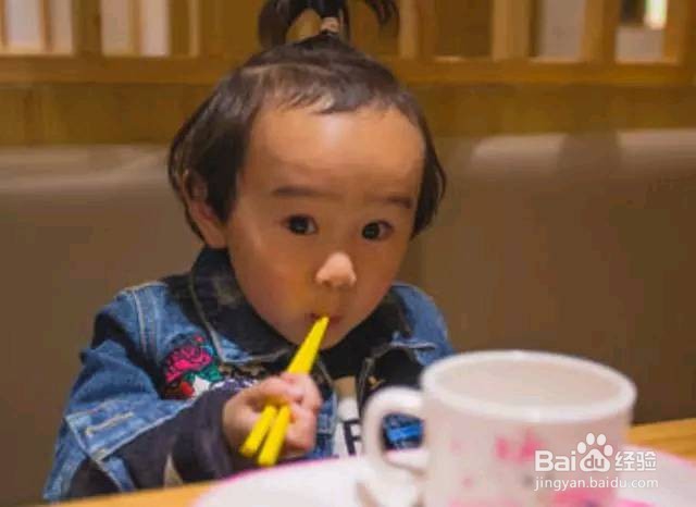 孩子什么时候可以吃盐