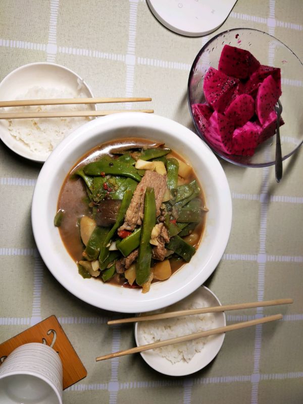 豆角茄子炖土豆