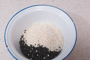 黑米八宝饭怎么做