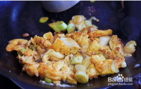 怎么在家里做一份番茄鸡蛋捞面呢？