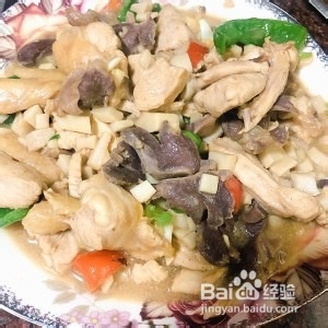 鸡胸肉焖杏鲍菇制作方法