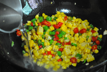 青辣椒炒玉米