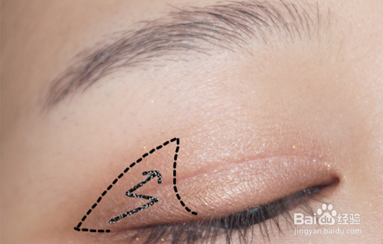 上班眼影怎么画 上班必备眼妆教程