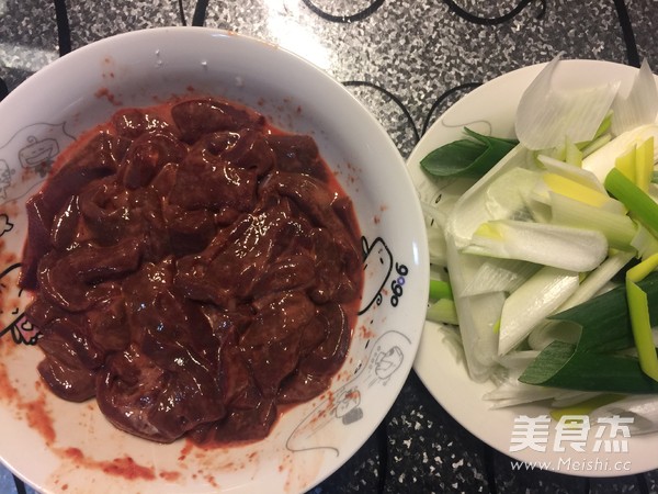 酱爆猪肝的做法