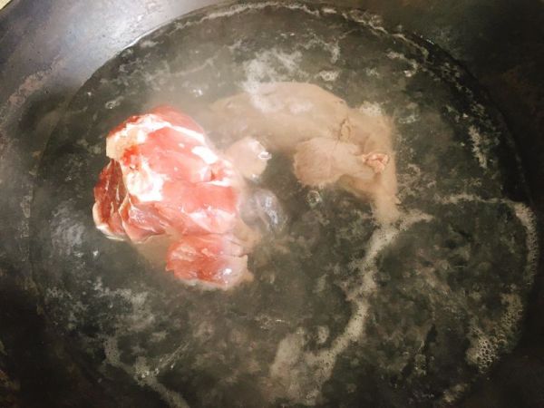 玉米山药棒骨汤