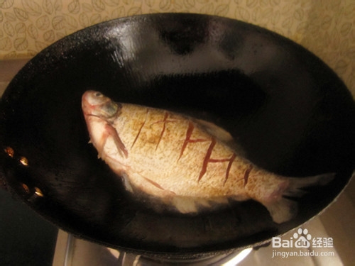 【酱烧武昌鱼】