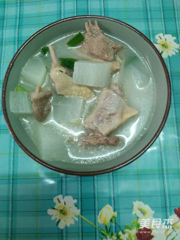 老鸭萝卜汤的做法