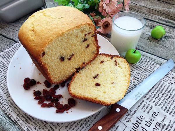 蔓越梅重磅蛋糕