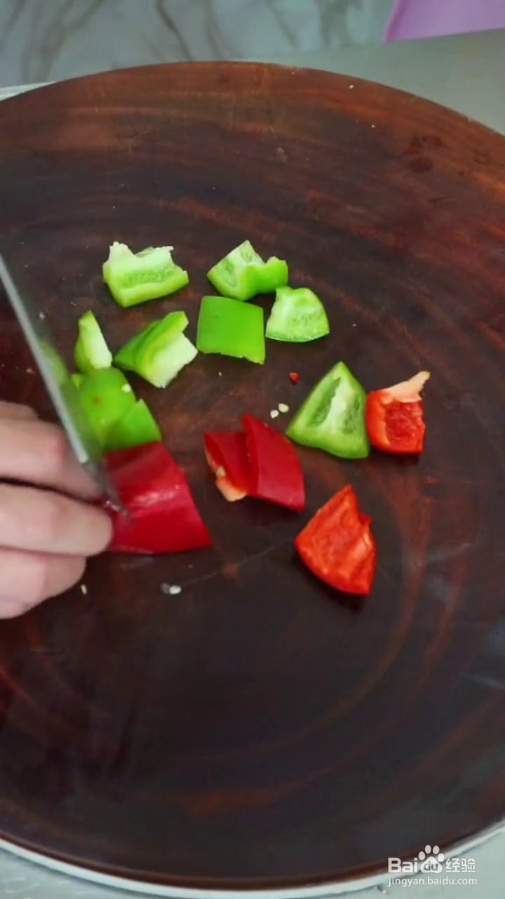 如何制作好吃的干锅土豆片？