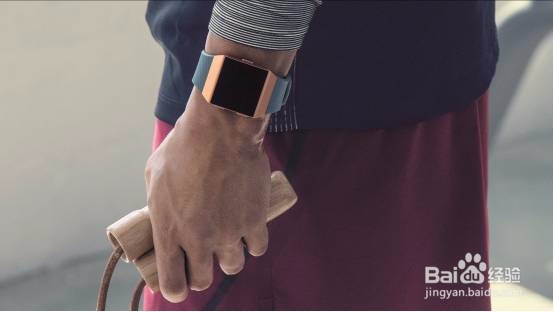 Fitbit Ionic PK Apple Watch