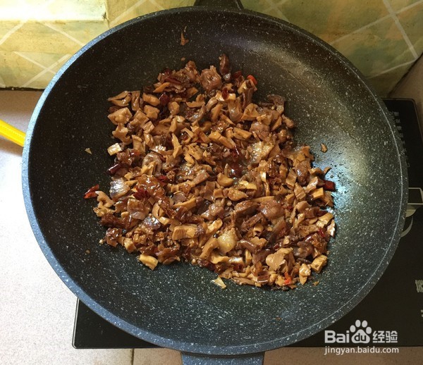 笋干炒腊肉的制作方法