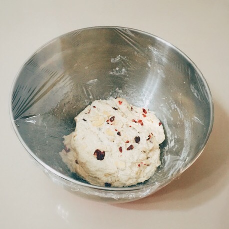 燕麦杏仁蔓越莓软欧