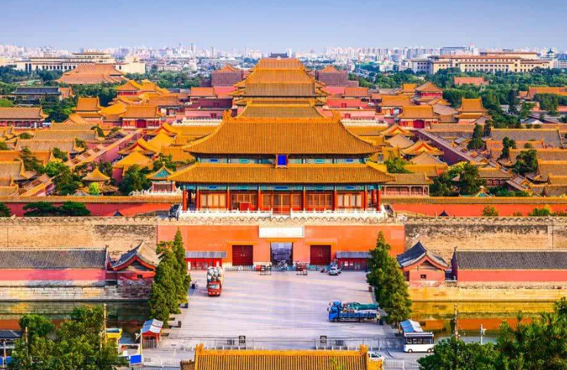 按空间顺序写一处景点50字
