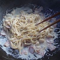 怎么做出好吃的意式奶油培根面
