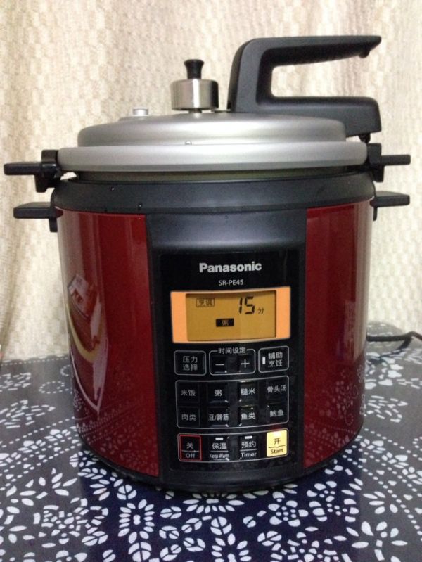 冰糖银耳雪梨羹