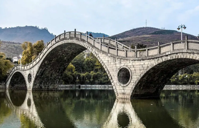 吉首大学怎么样