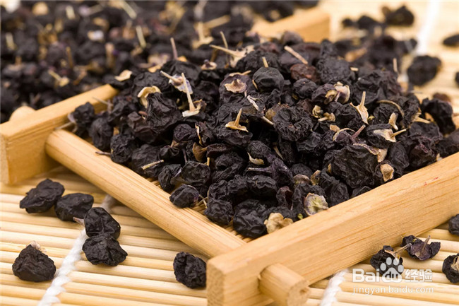 黑枸杞的功效有哪些?怎么食用