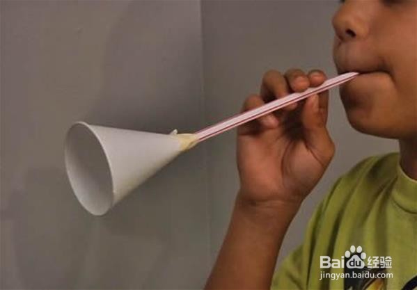 幼儿园手工小制作 教你自制简易的喇叭玩具
