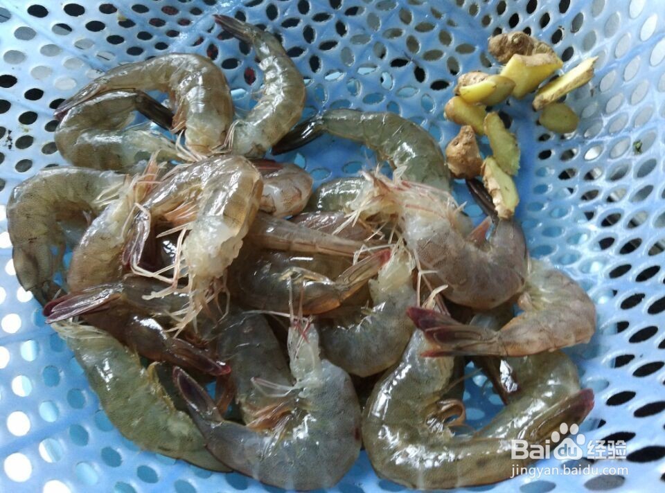 外酥里嫩的油爆虾