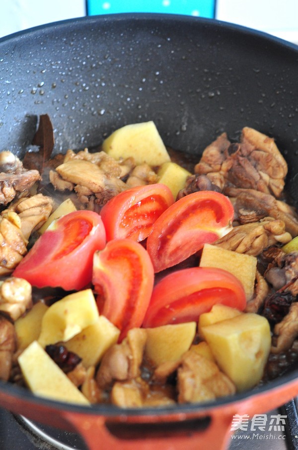 土豆蕃茄焖鸡块