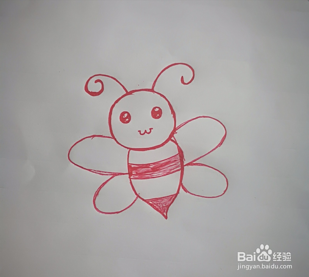 怎样画出小蜜蜂的简笔画呢