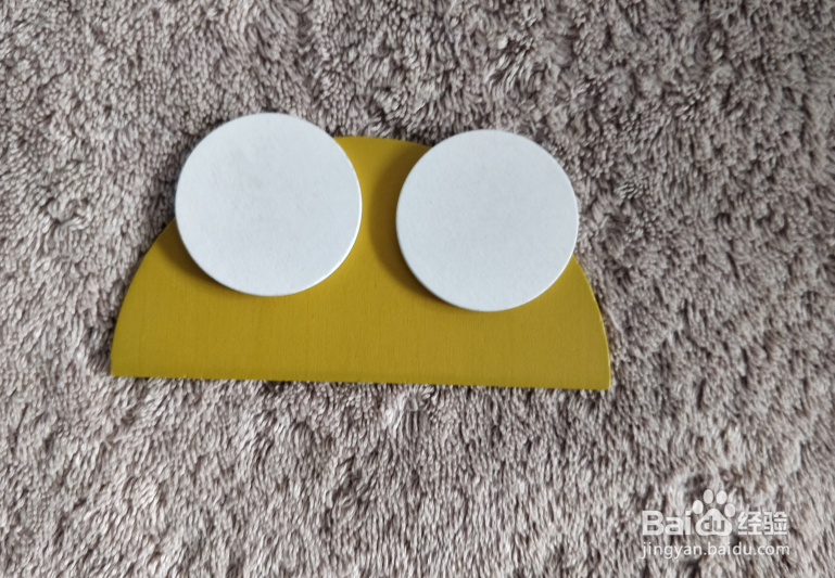 含四个香肠弯形的乌贼用蒙氏积木怎样拼?