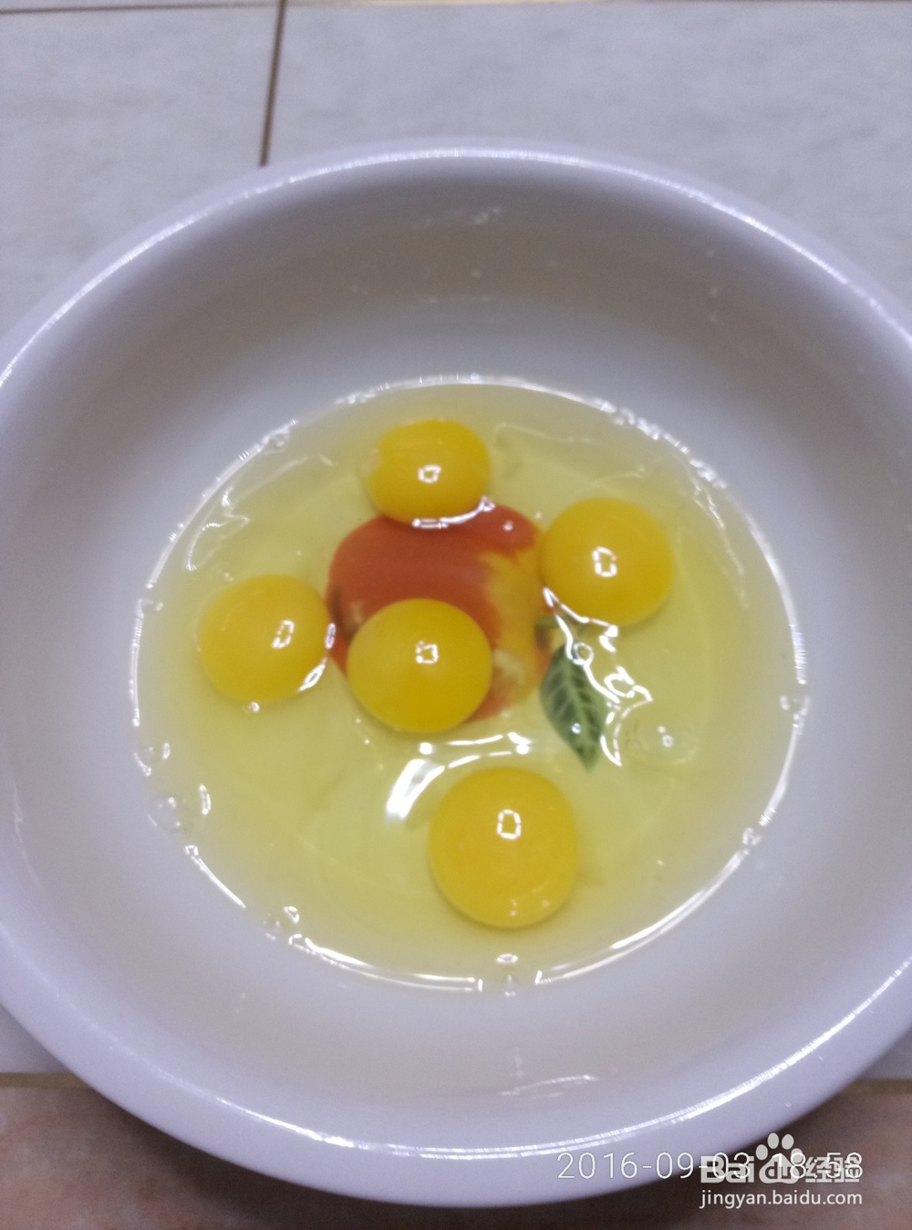 怎么做鸡蛋炒韭菜又软嫩又不油腻呢