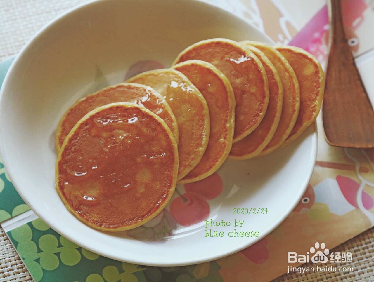 香蕉松饼的做法