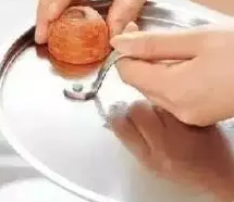 清洗锅盖的小妙招?