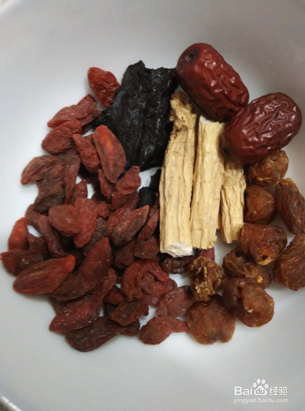 玉米养生素汤的家常做法