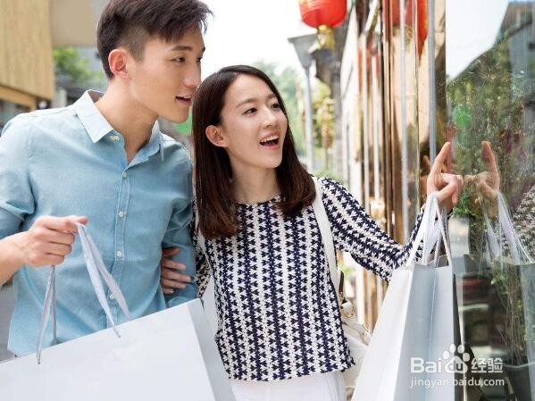 男女朋友之间如何处理金钱问题
