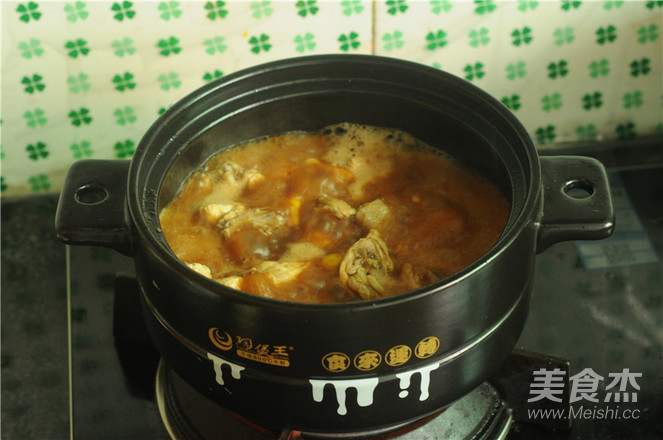 板栗烧鸡的做法