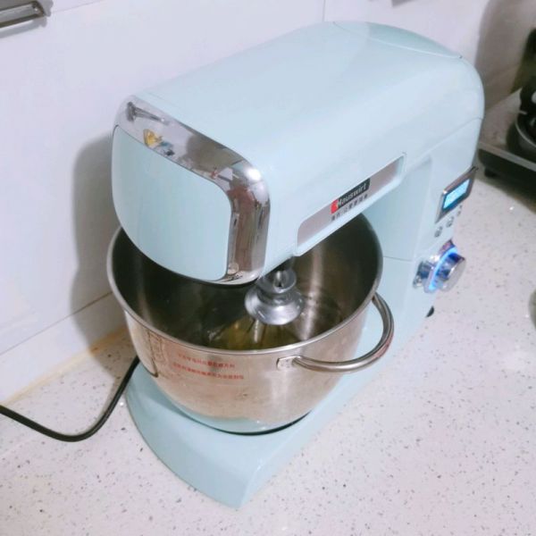 HelloKitty戚风蛋糕