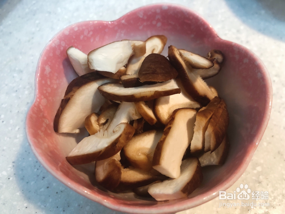 做出入味的花蛤香菇滑蛋